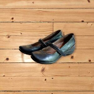 Hush Puppies Mary Jane shoes